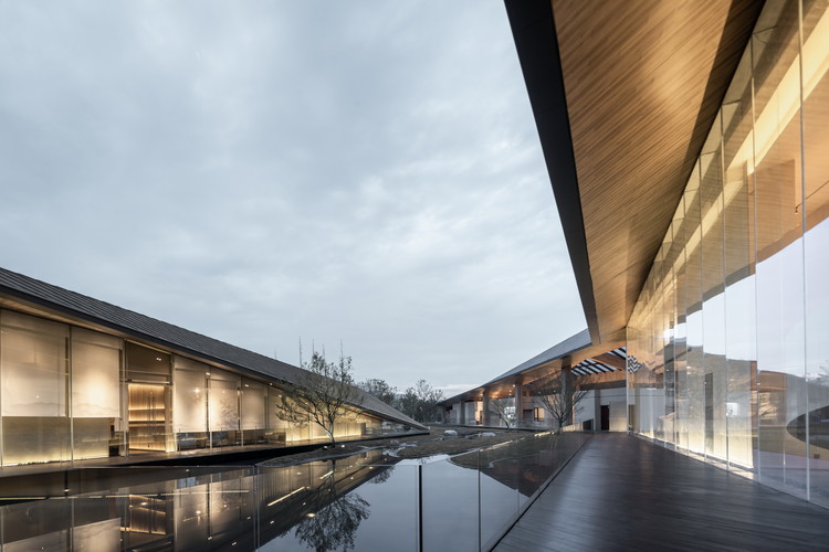 Custom Placeholder Image